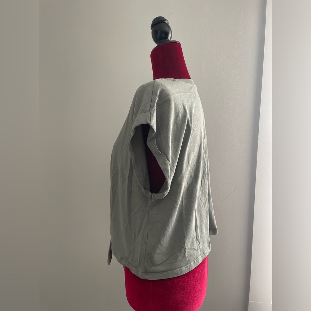 GAP Sage Green Tie-Front Tee - Picture 2 of 11